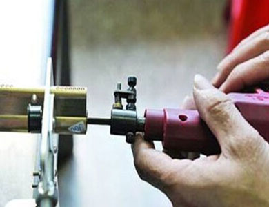 梅里斯24小时上门开锁公司